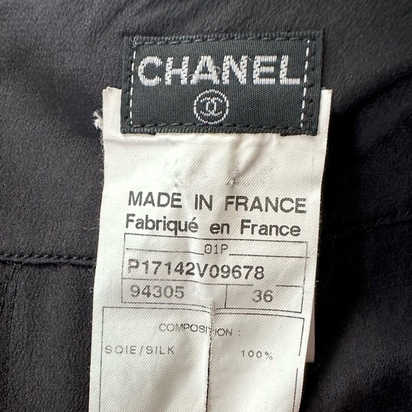 CHANEL Black Silk Pleated Skirt France NWOT SZ 6 SM - Med - Picture 10 of 12